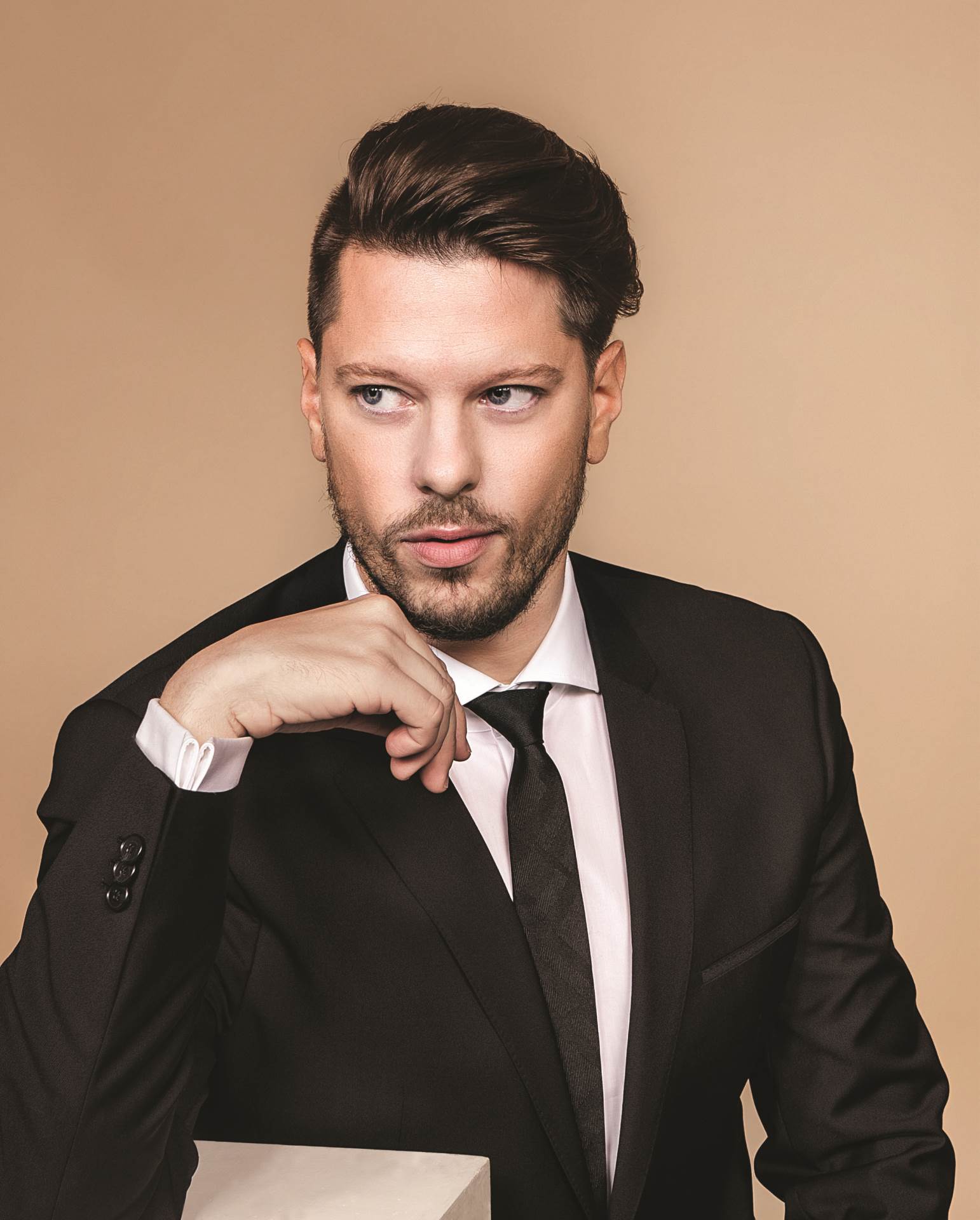 NOVA KOLEKCIJA Fantastični svijet modnog čarobnjaka