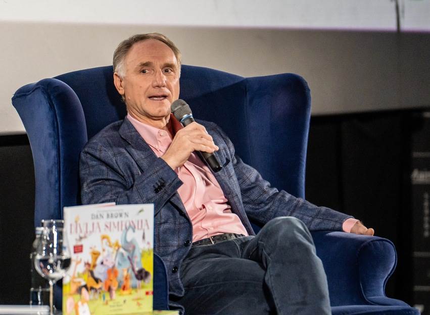 Dan Brown održao svjetsku premijeru prve slikovnice 'Divlje simfonije'