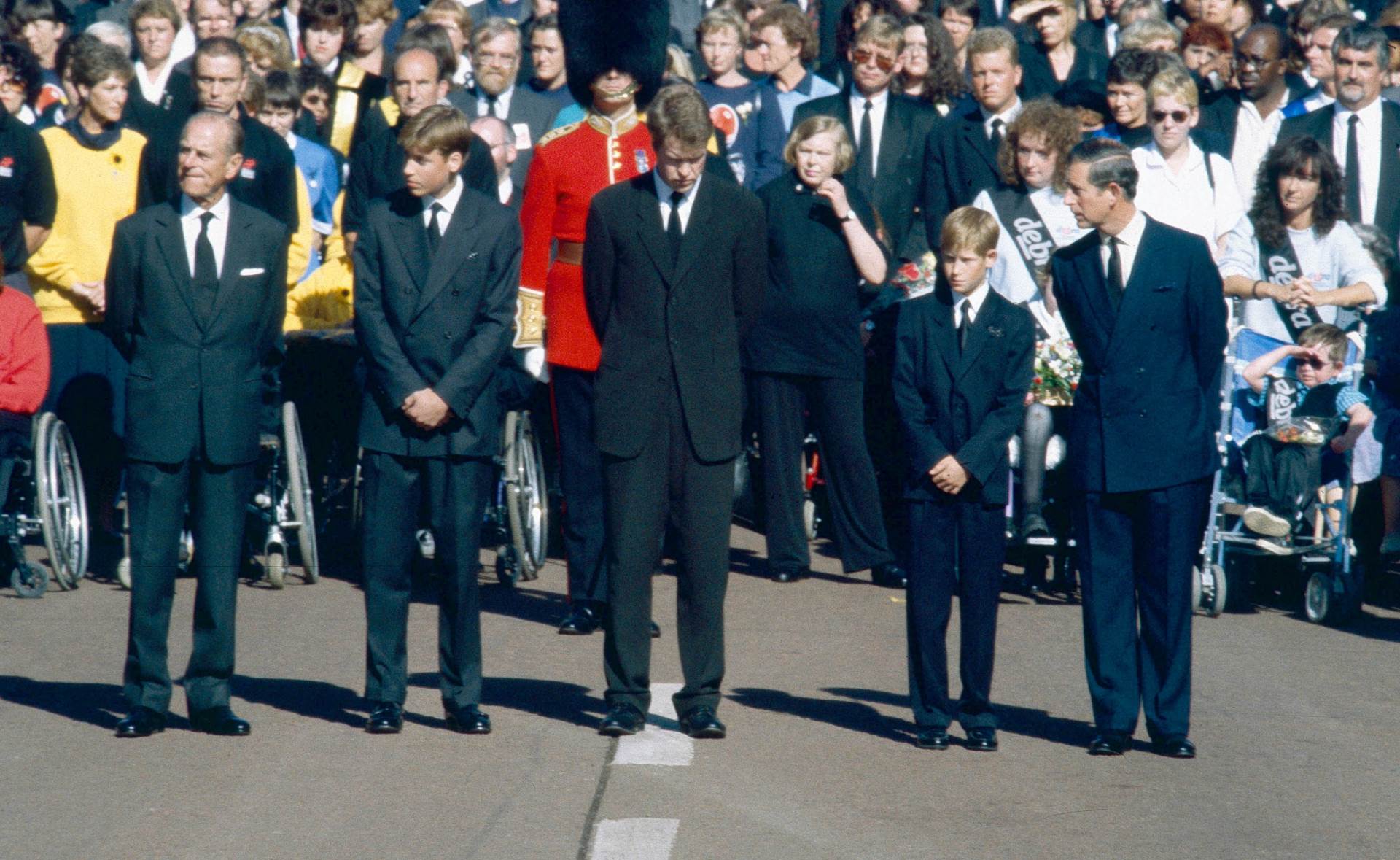 Charles nakon Dianine smrti natjerao Williama i Harryja na najtežu stvar