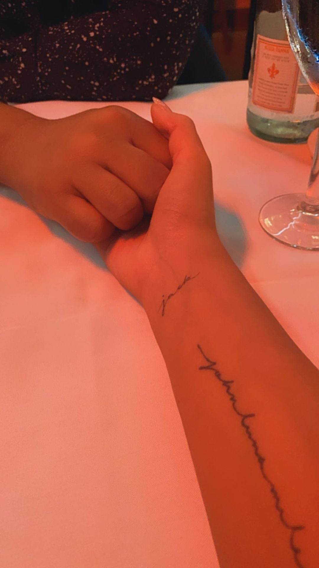 NA SJEĆANJE PREMINULOG SINA Chrissy Teigen gestom rasplakala mnoge
