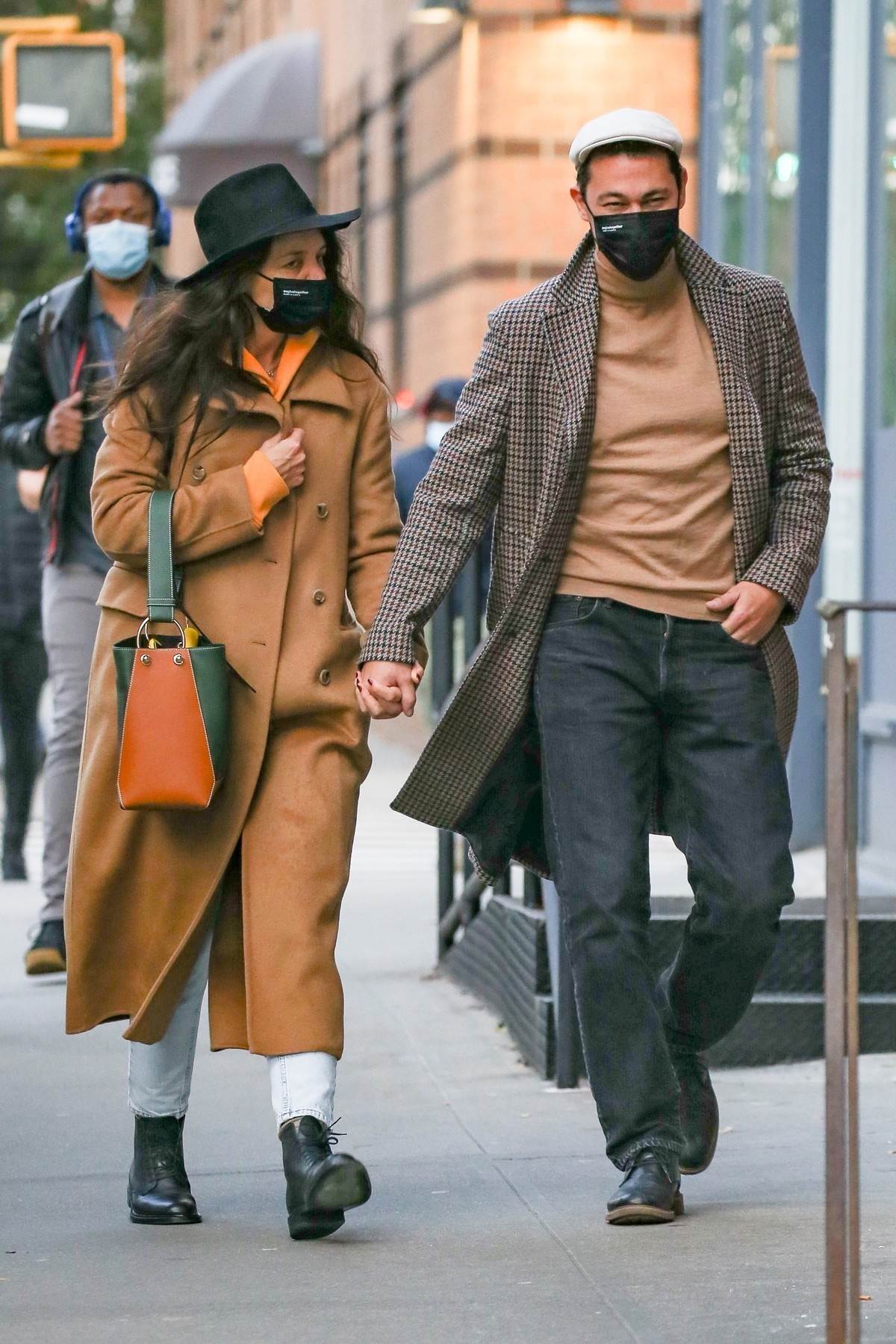 Nema tko se nije okrenuo za Katie Holmes i njenim partnerom