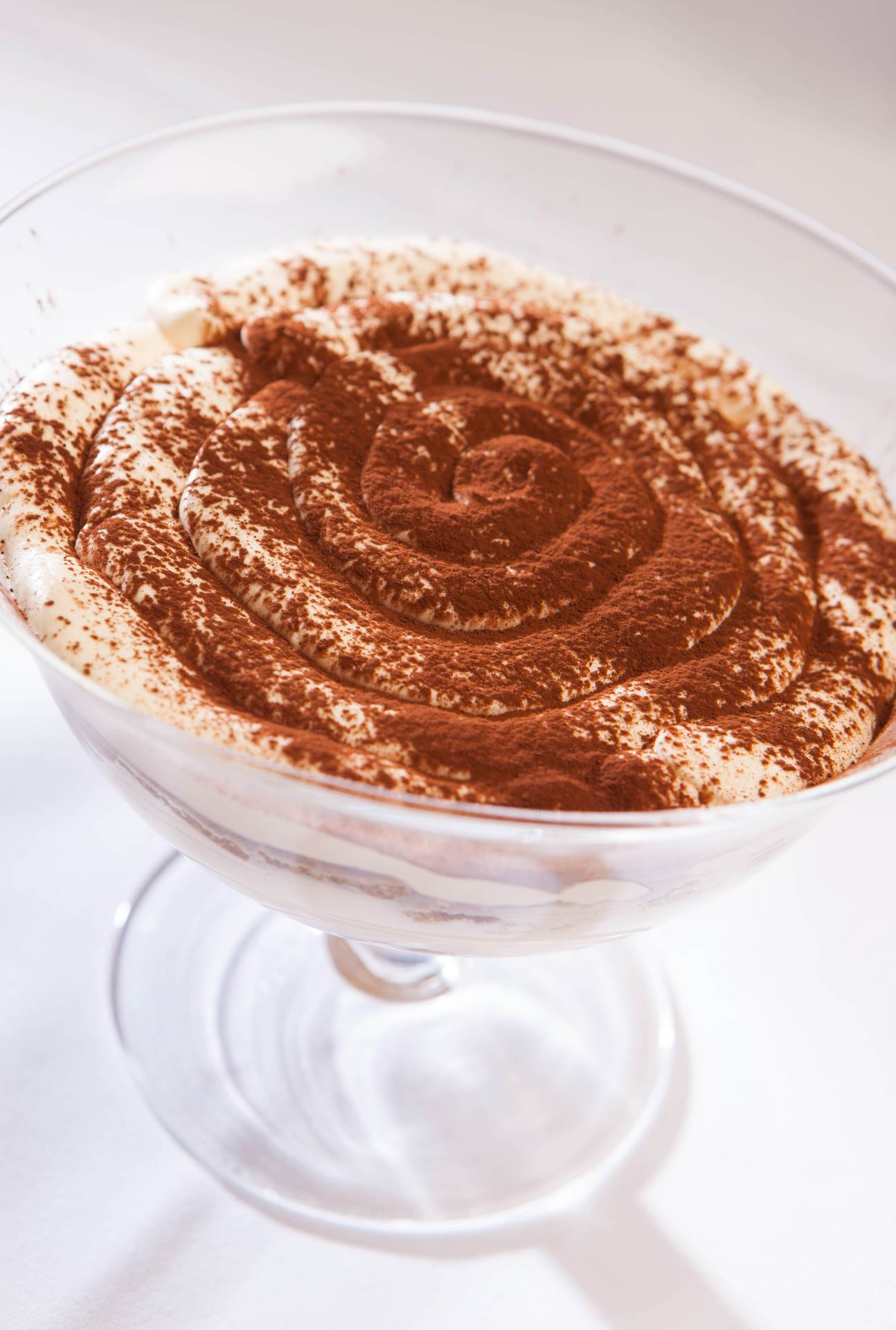 RECEPT ZA NAJFINIJI TIRAMISU Jer idealni su dani za slatki grijeh...