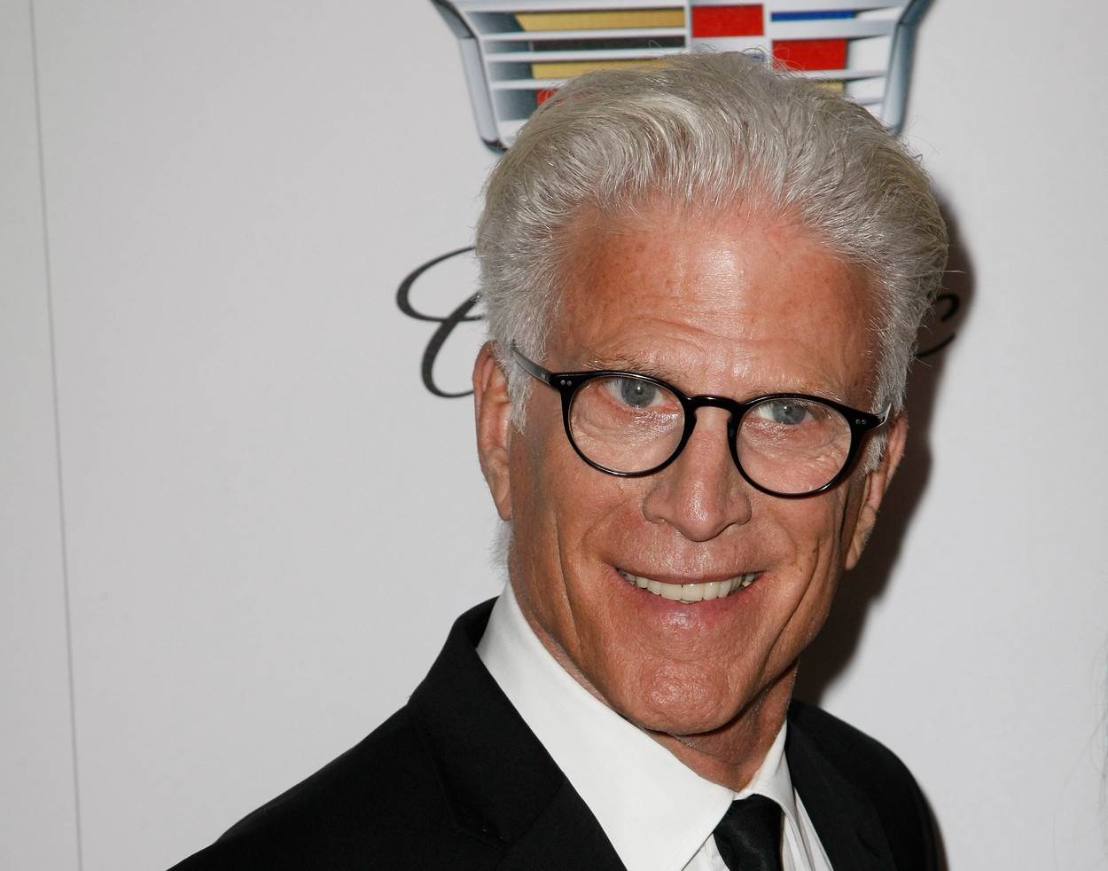 Ted Danson: 'Da sam gradonačelnik uveo bih obvezu roštiljanja sa susjedima'