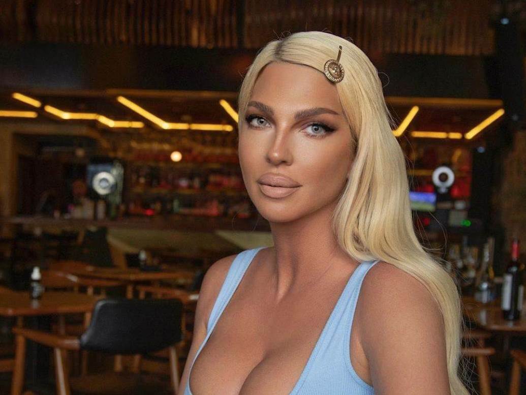 Jelena Karleuša na meti hejtera: 'Izgledaš kao striptizeta' 