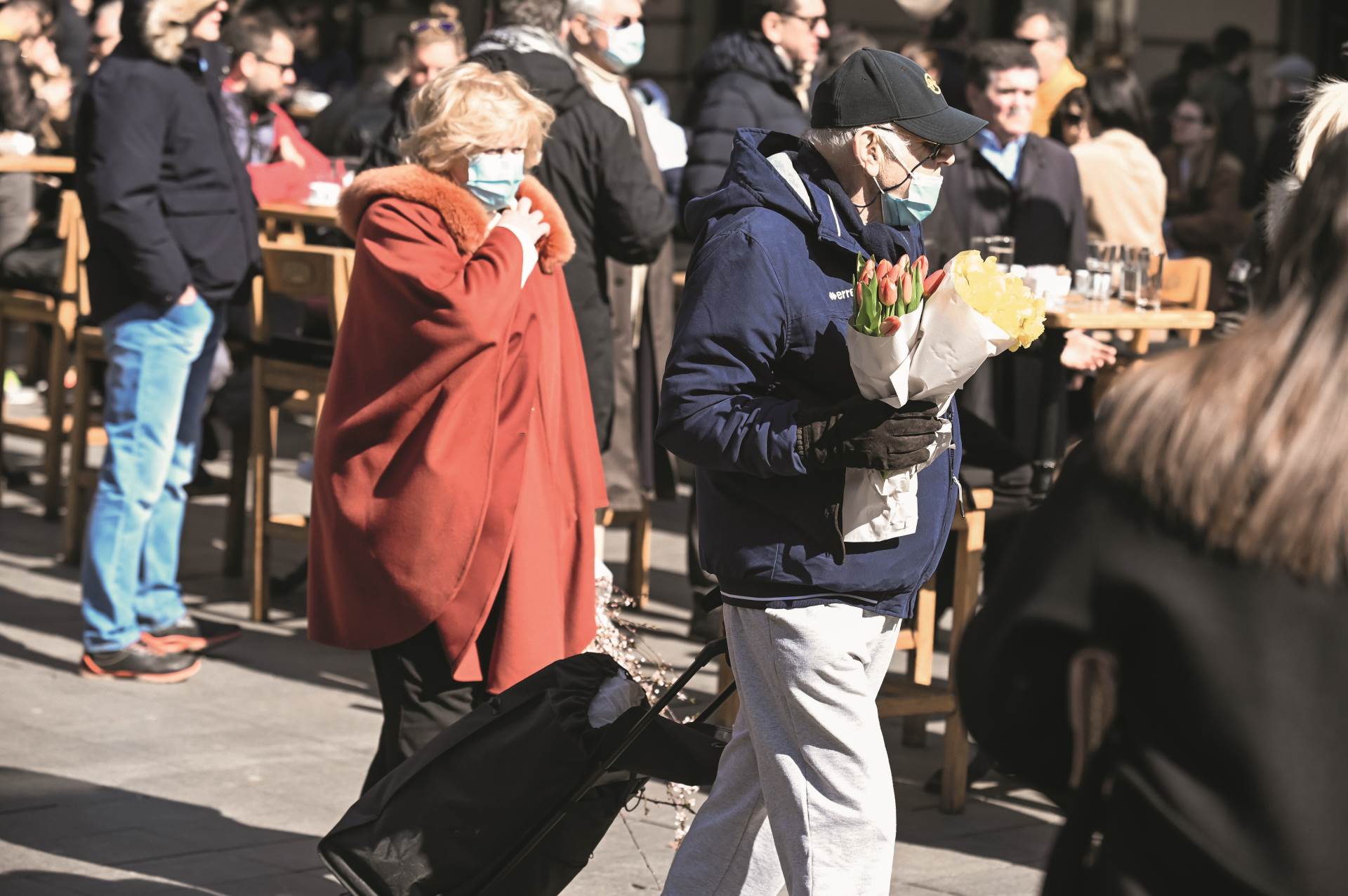 Supruzi na Dolcu kupio buket i pokazao da je ljubav među njima vječna