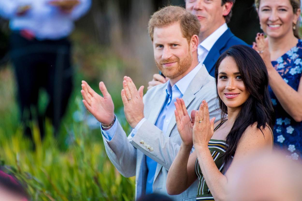 SUSSEXI PRED BANKROTOM? Meghan tjera Harryja da troši milijune