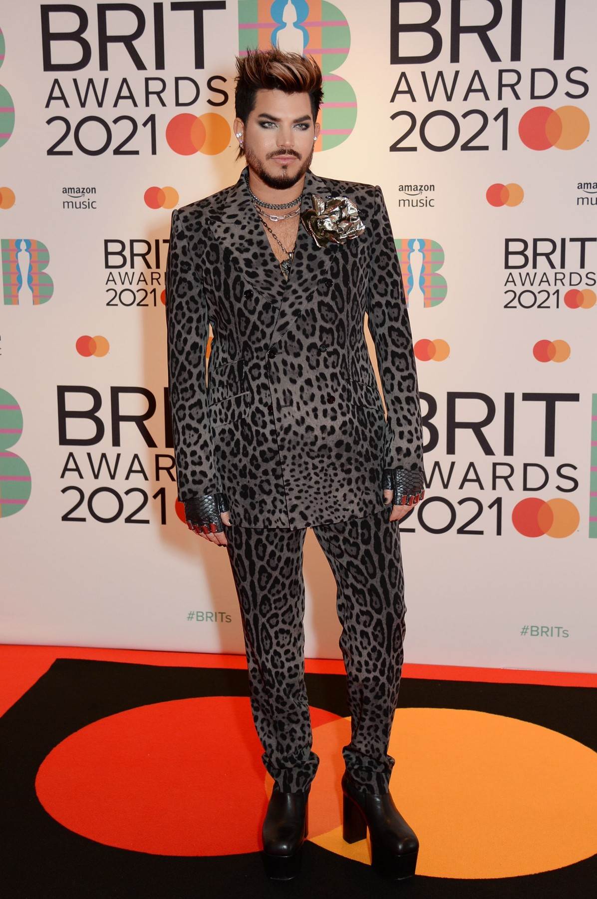 BRIT AWARDS 2021. Jesu li ovo najgore svečane odjevne kombinacije?