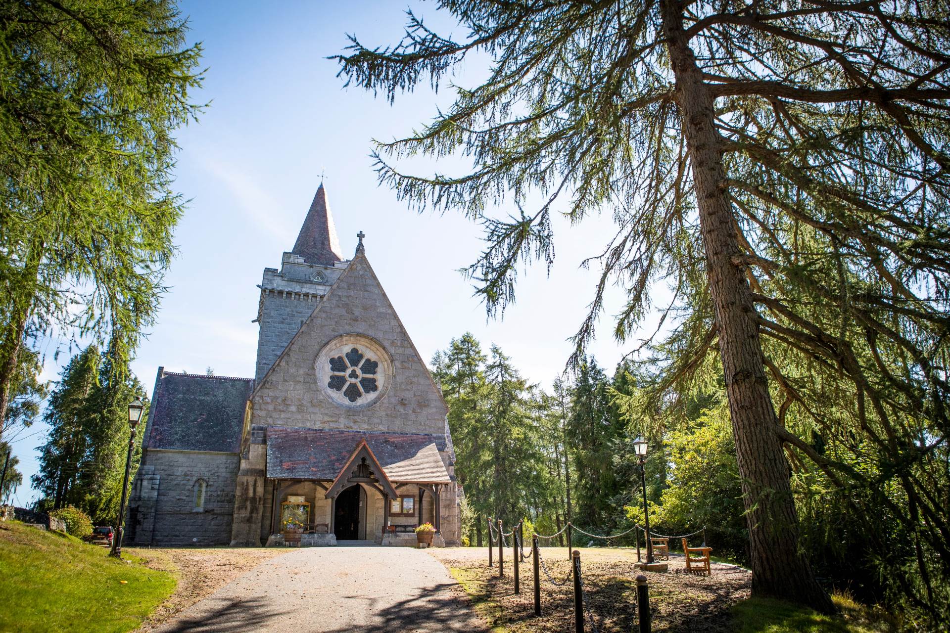 Crathie Kirk