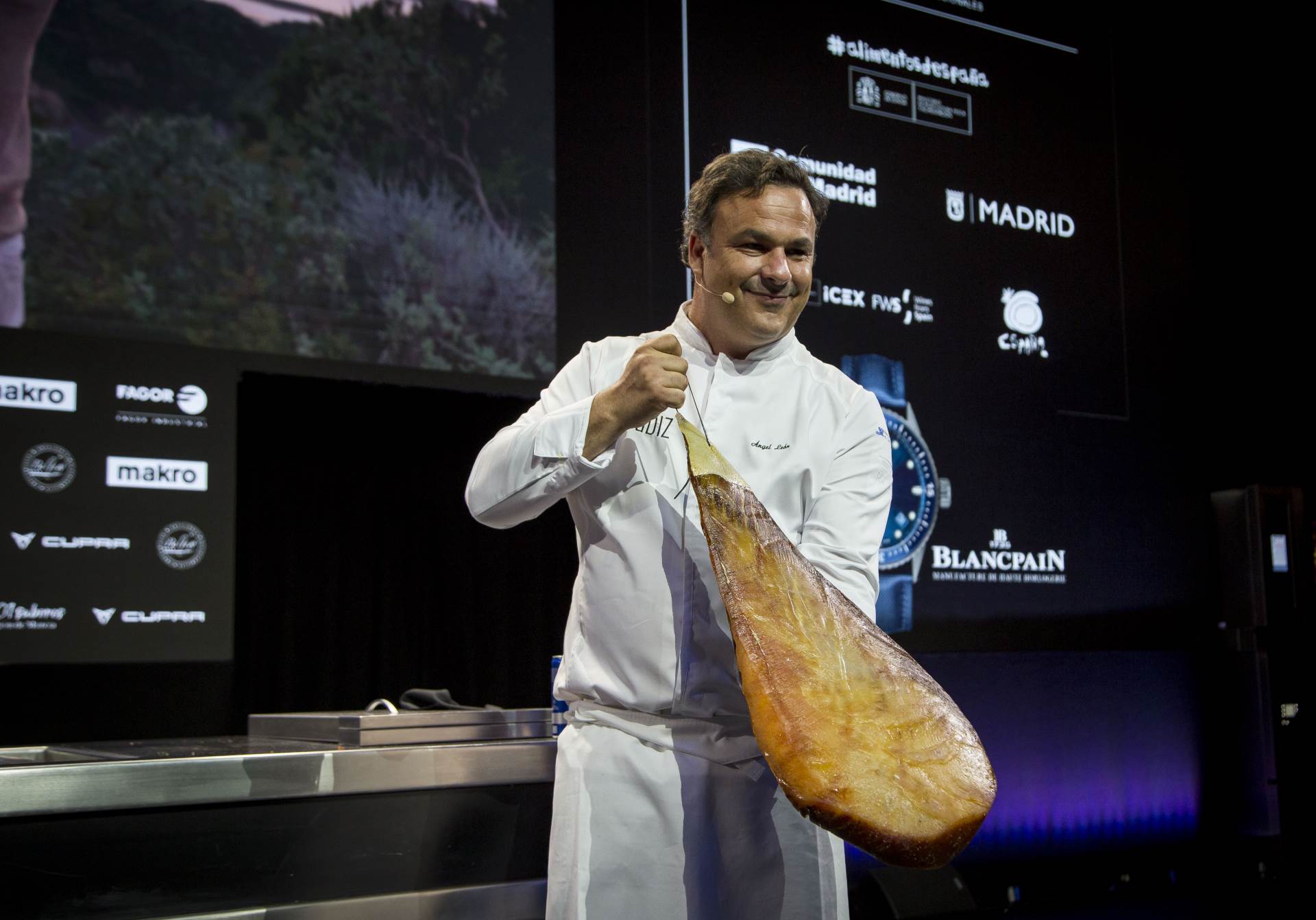 Chef León je oduševio prezentacijom "el jamon del mar", morskog pršuta