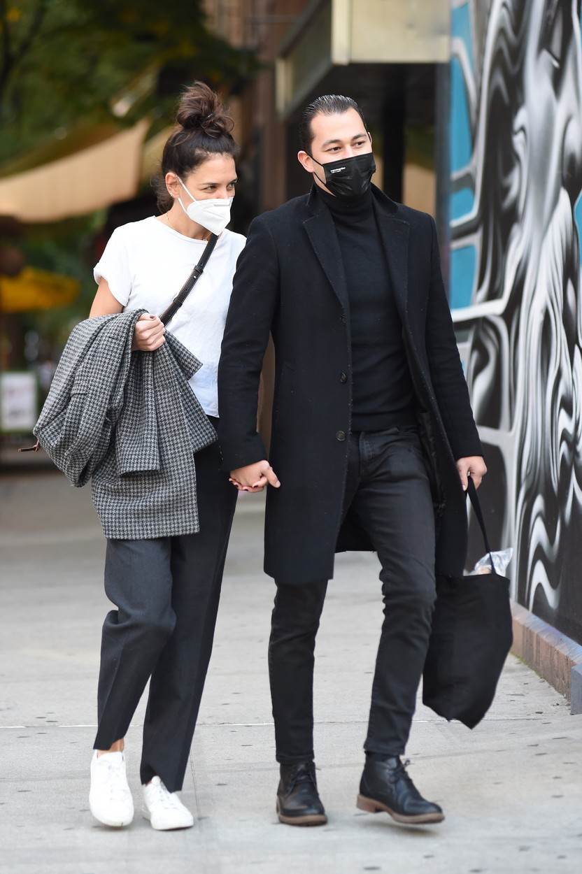 Katie Holmes nedavno prekinula s dečkom, sada ga hvali na Instagramu