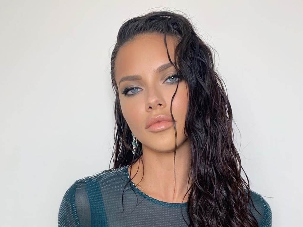 adriana lima