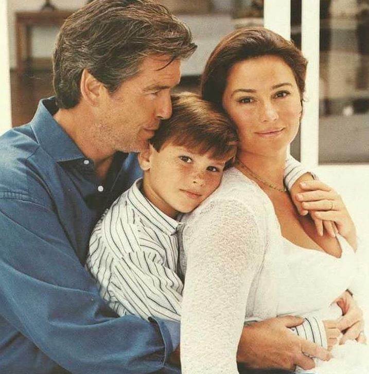 Pierce Brosnan i Keely Shaye Smith