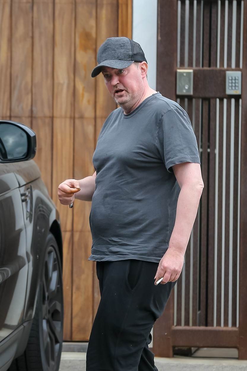 Matthew Perry se godinama borio s ovisnostima