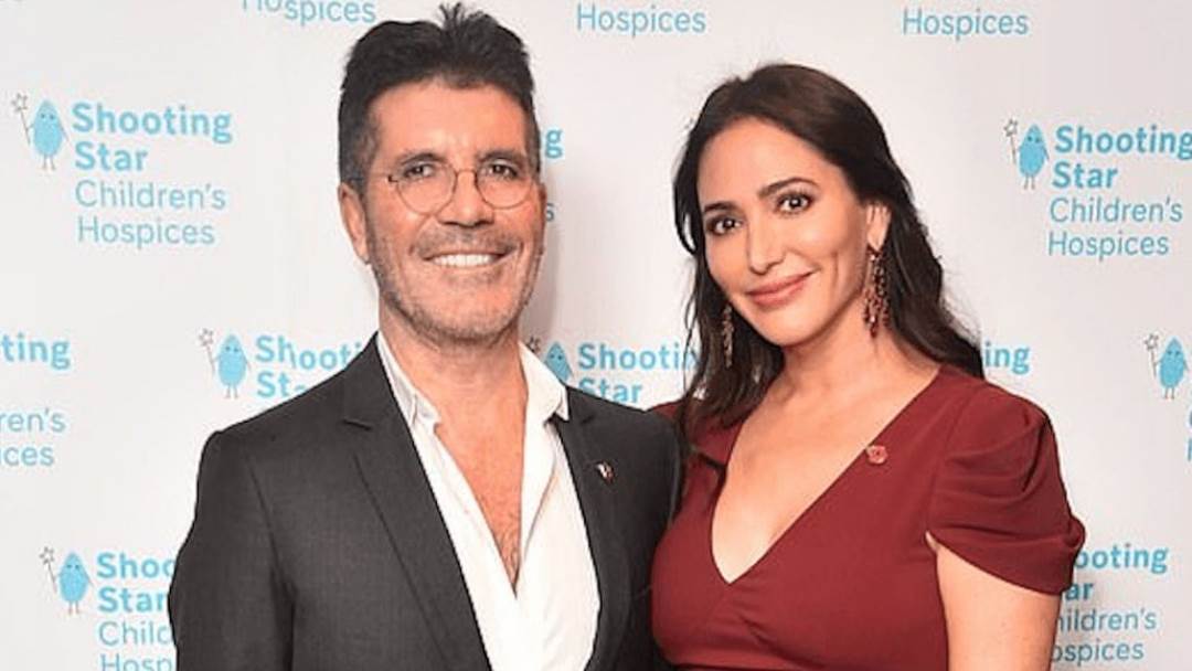 SImon Cowell i Lauren Silverman na crvenom tepihu