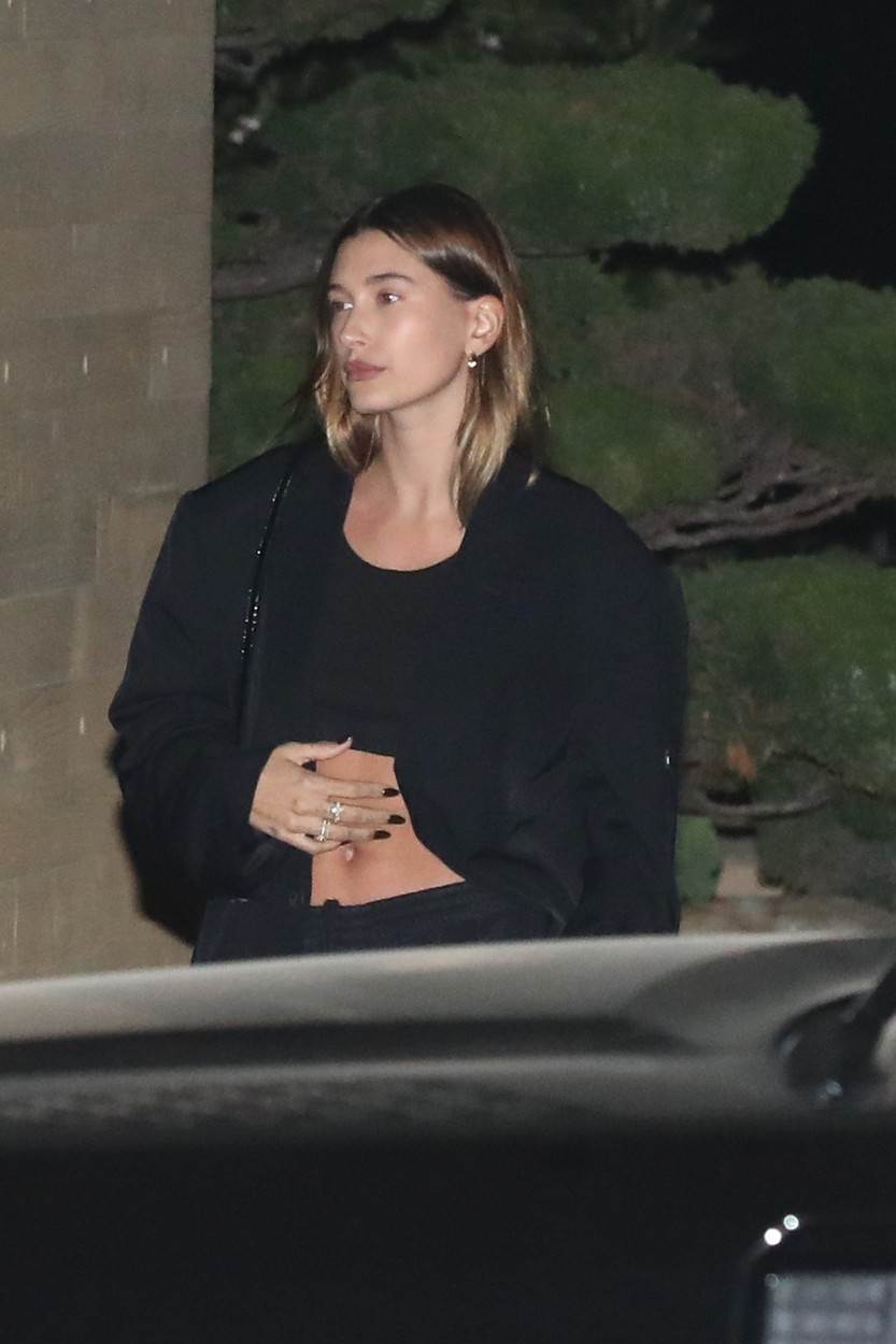 Hailey Bieber