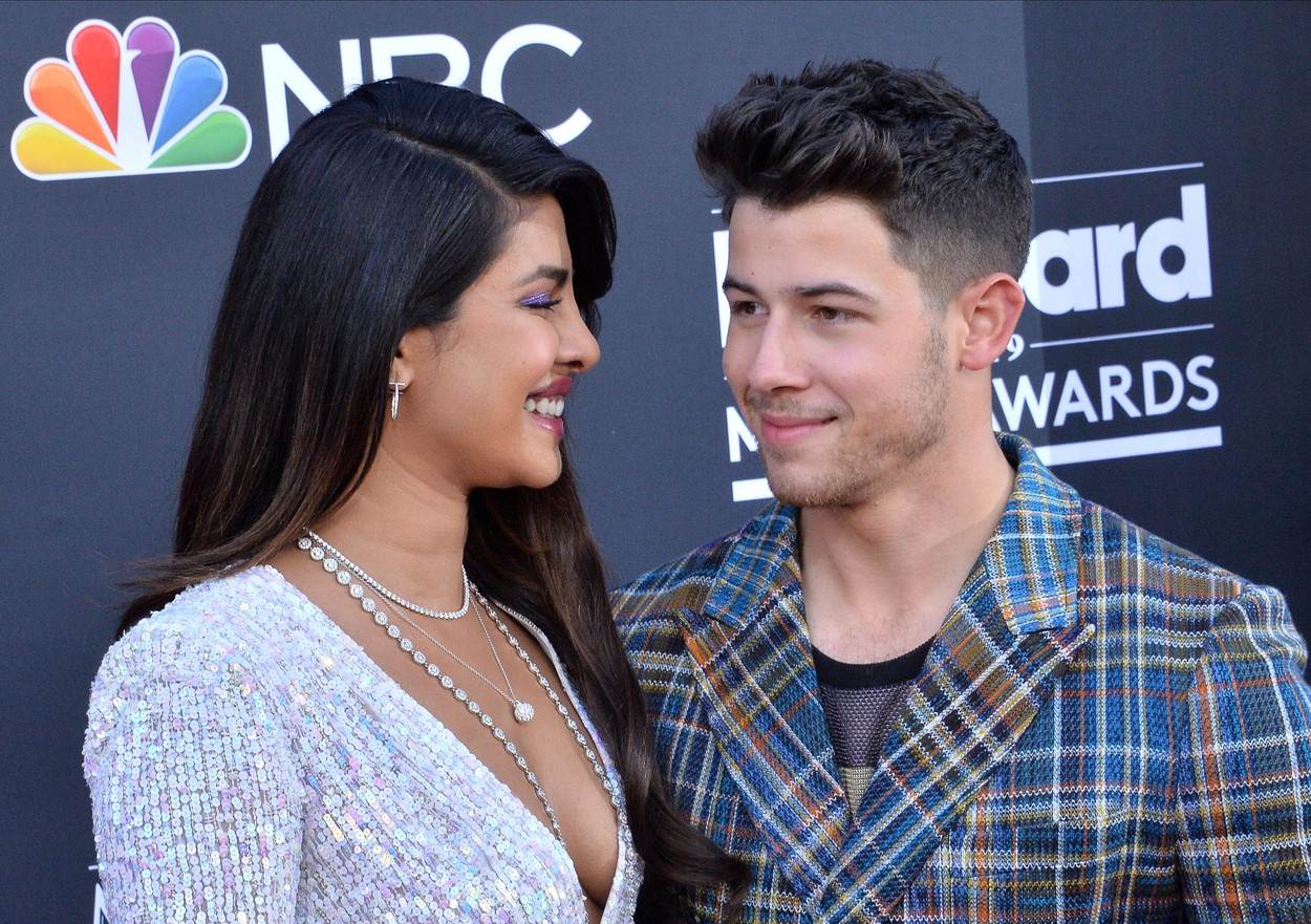 Nick Jonas i Priyanka Chopra zajedno su dobili kćerkicu