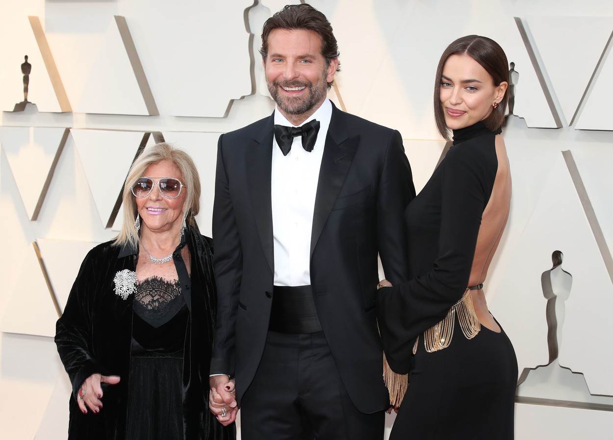 Bradley Cooper s majkom i nekadašnjom djevojkom Irinom Shayk