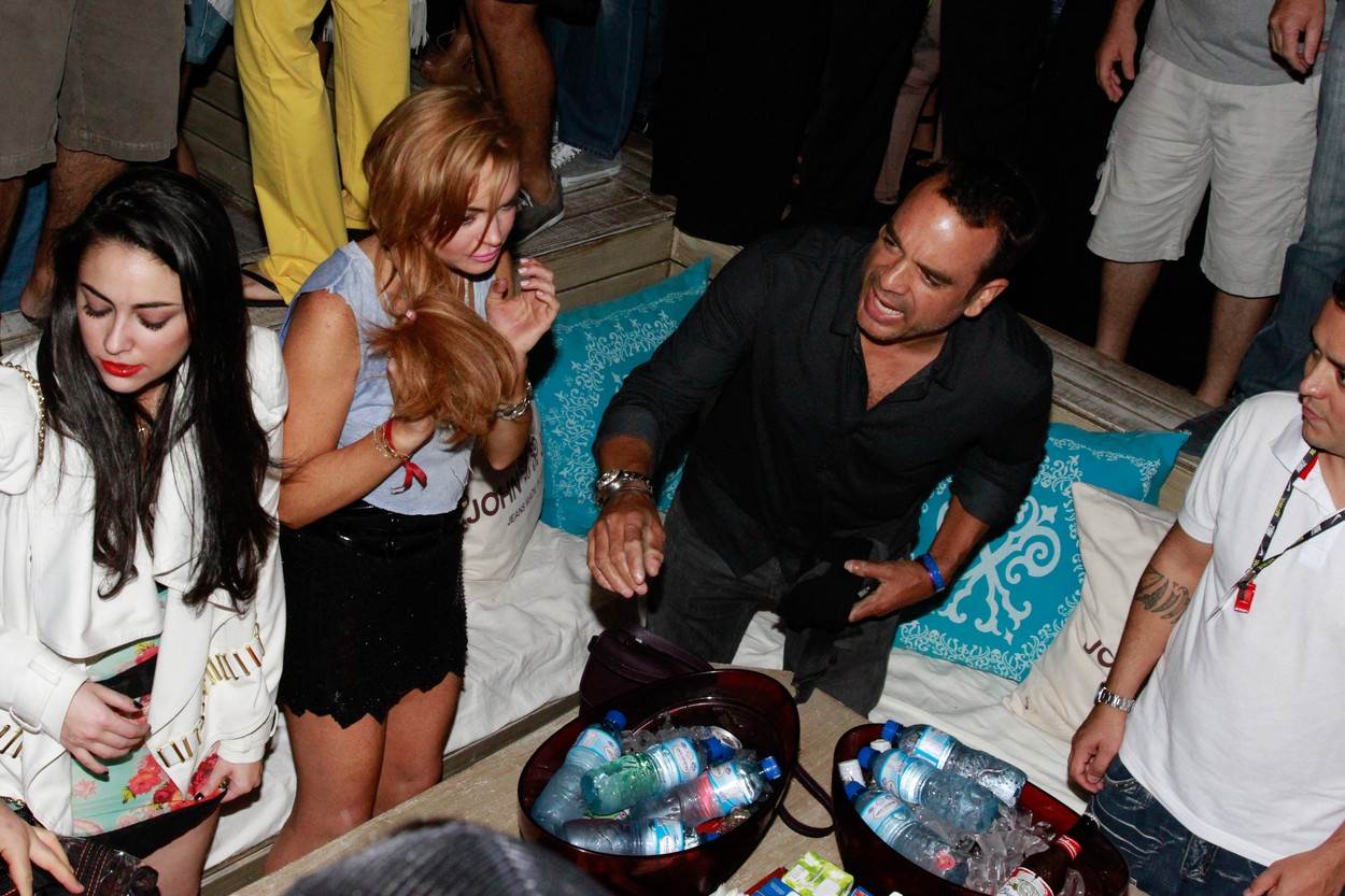 Burne noći Britney Spears, Paris Hilton i Lindsay Lohan