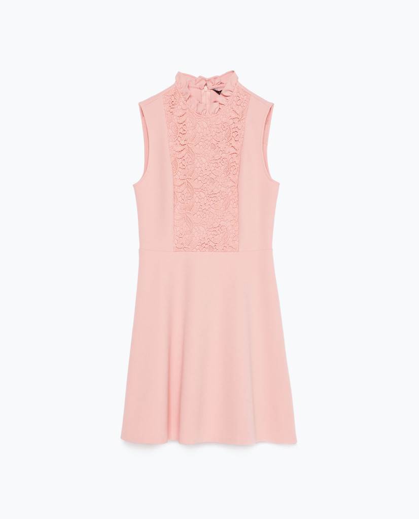 Iva Balaban zna kako pokazati modnu odvažnost u svečanom ruhu