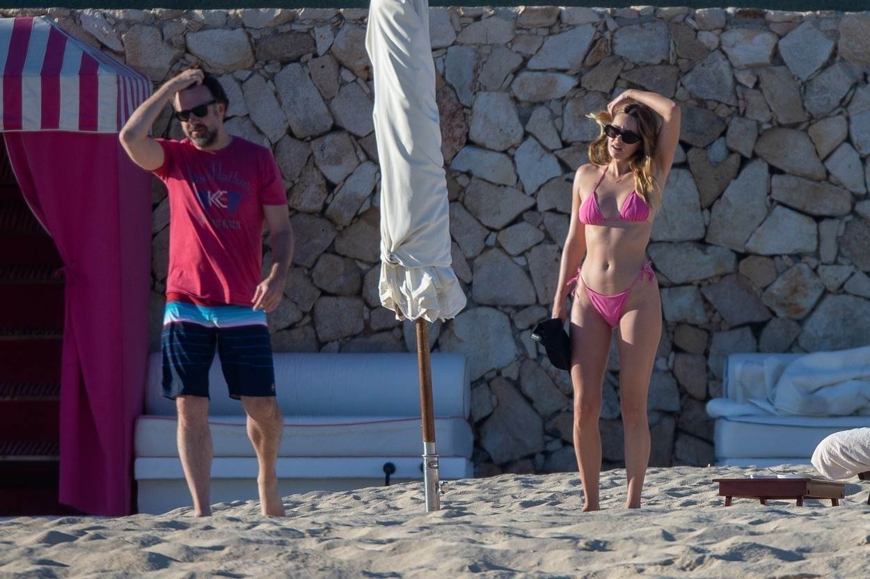 Jason Sudeikis i Keeley Hazell radili su zajedno na filmu