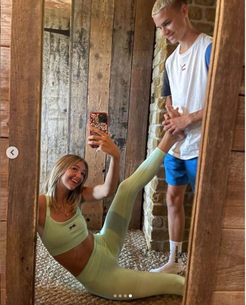 Mia Regan i Romeo Beckham