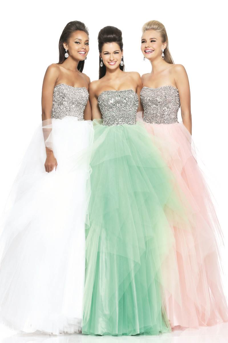 glamur-i-elegancija-za-crveni-tepih