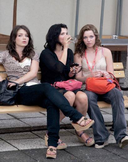 BESTSELERI: Rucni uredaji za igranje