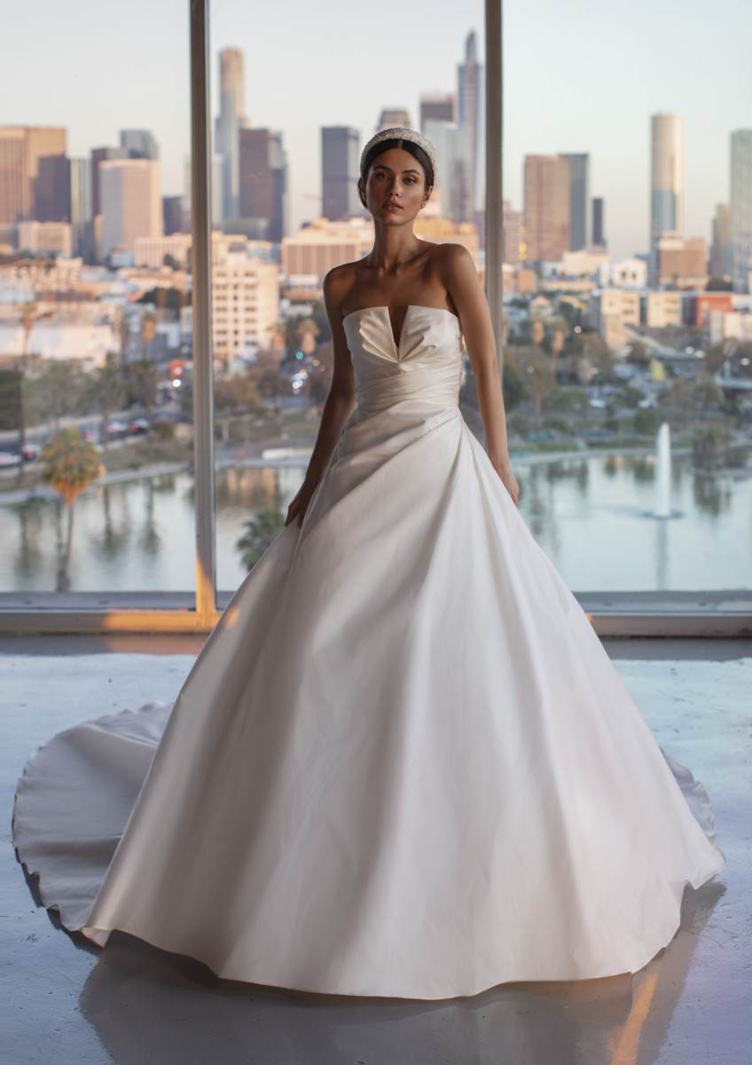 pronovias-cruise-kolekcija-2021-haljine-u-koje-smo-se-zaljubili
