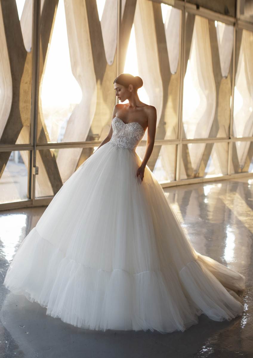 pronovias-cruise-kolekcija-2021-haljine-u-koje-smo-se-zaljubili