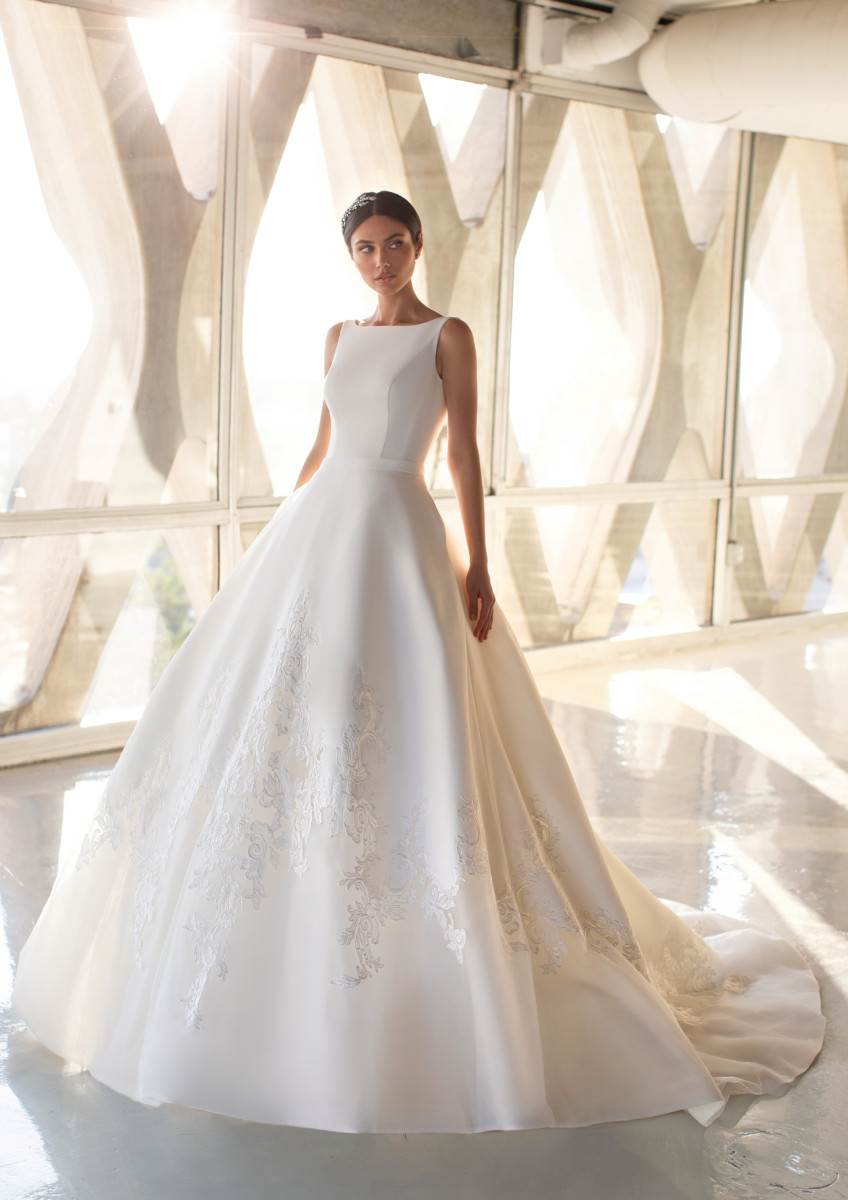 trendi-vjencanice-iz-pronovias-cruise-kolekcije-2021