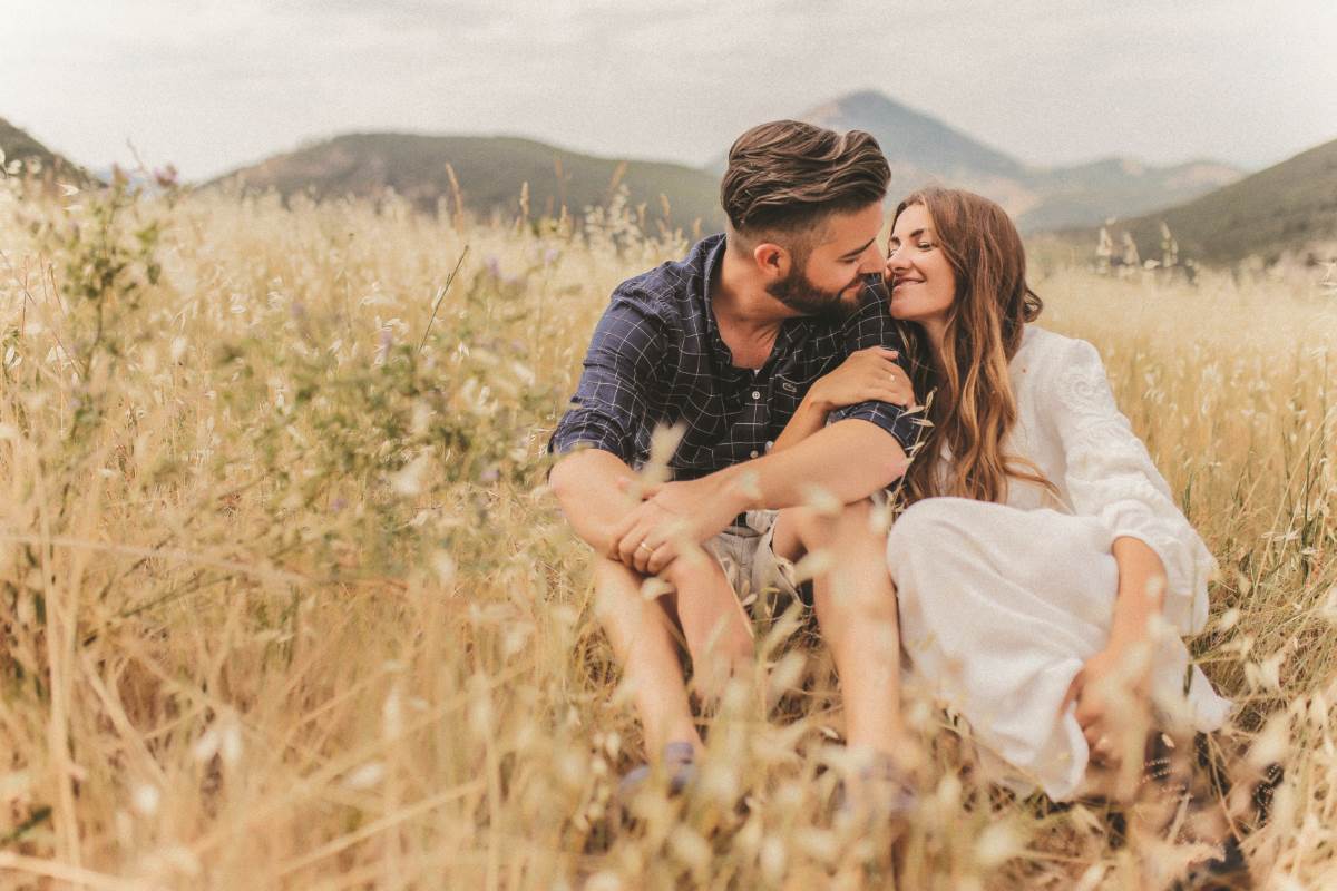 ljetne-zaruke-i-fotografije-za-pamcenje-a-sto-odjenuti