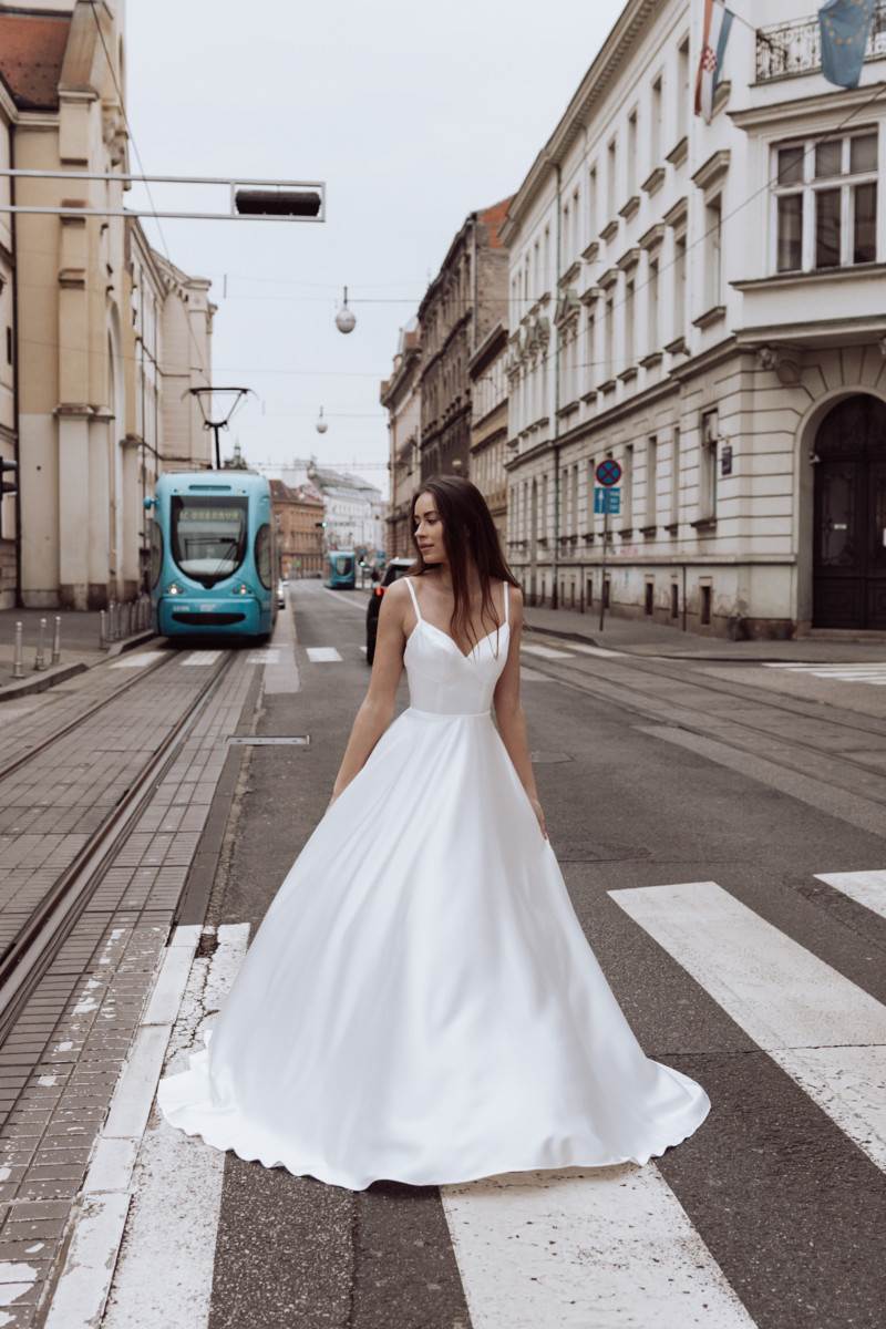 odaberite-vjencanicu-te-osvojite-jimmy-choo-cipele-iz-snova