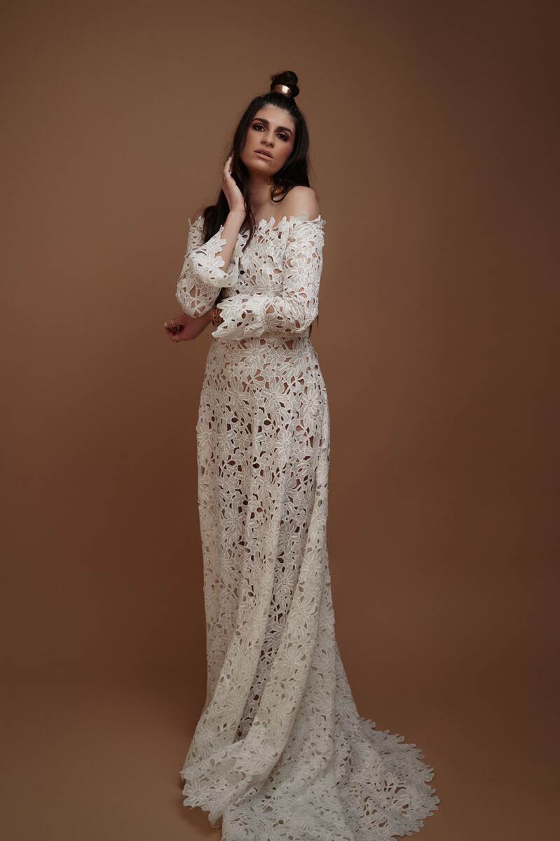 boho-mladenke-predstavljamo-vam-naj-boho-kolekciju-gray-boho-bridal-collection-2021