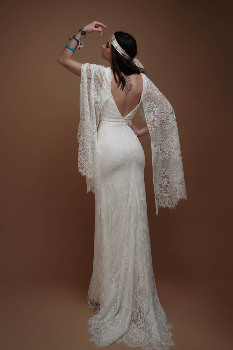 boho-mladenke-predstavljamo-vam-naj-boho-kolekciju-gray-boho-bridal-collection-2021