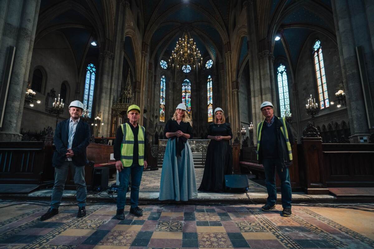 donosimo-u-vase-domove-storyjev-uskrsni-koncert-iz-zagrebacke-katedrale