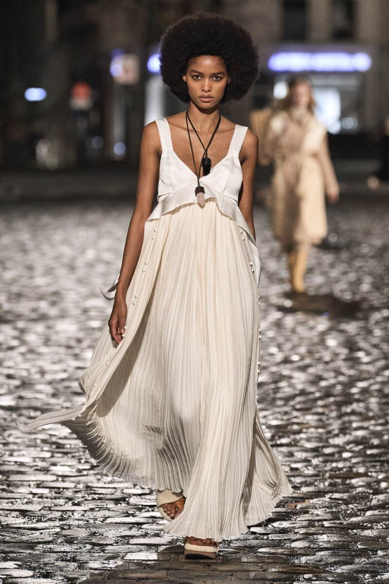 gabriela-hearst-i-eco-boho-chic-chloe
