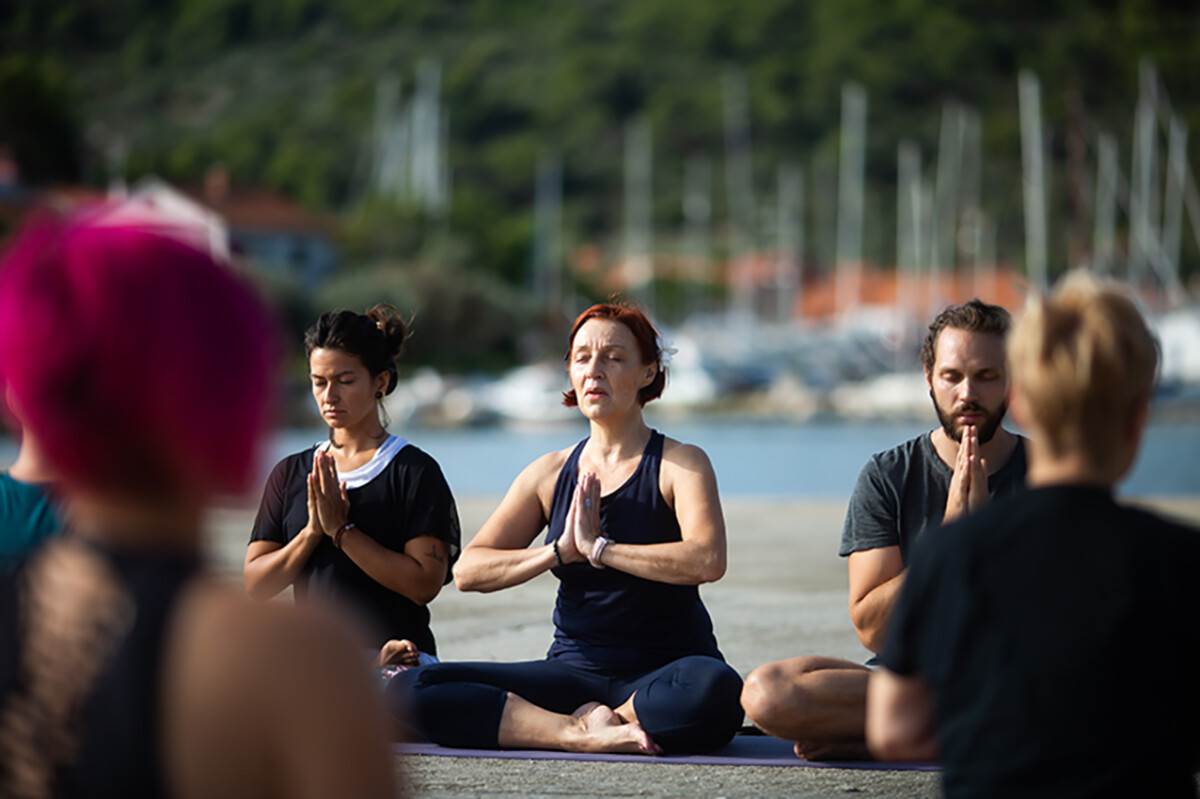 donosimo-pricu-o-odrzanom-sensa-yoga-retreatu-na-otoku-izu-procitajte-dozivite