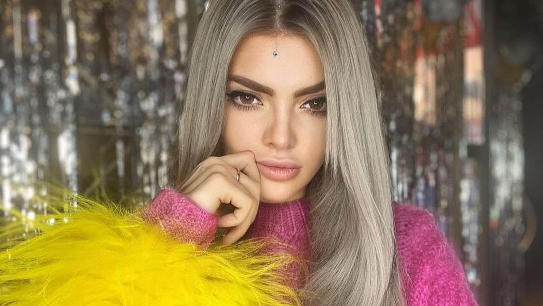 Ella Dvornik.jpeg