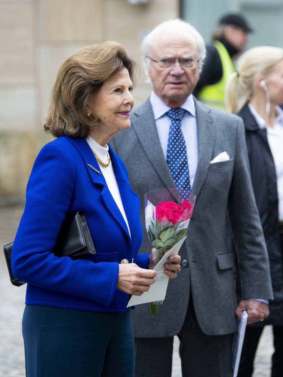 Švedski kralj Carl XVI Gustaf i kraljica Silvia upoznali su se na ljetnim Olimpijskim igrama gdje je ona radila kao hostesa.