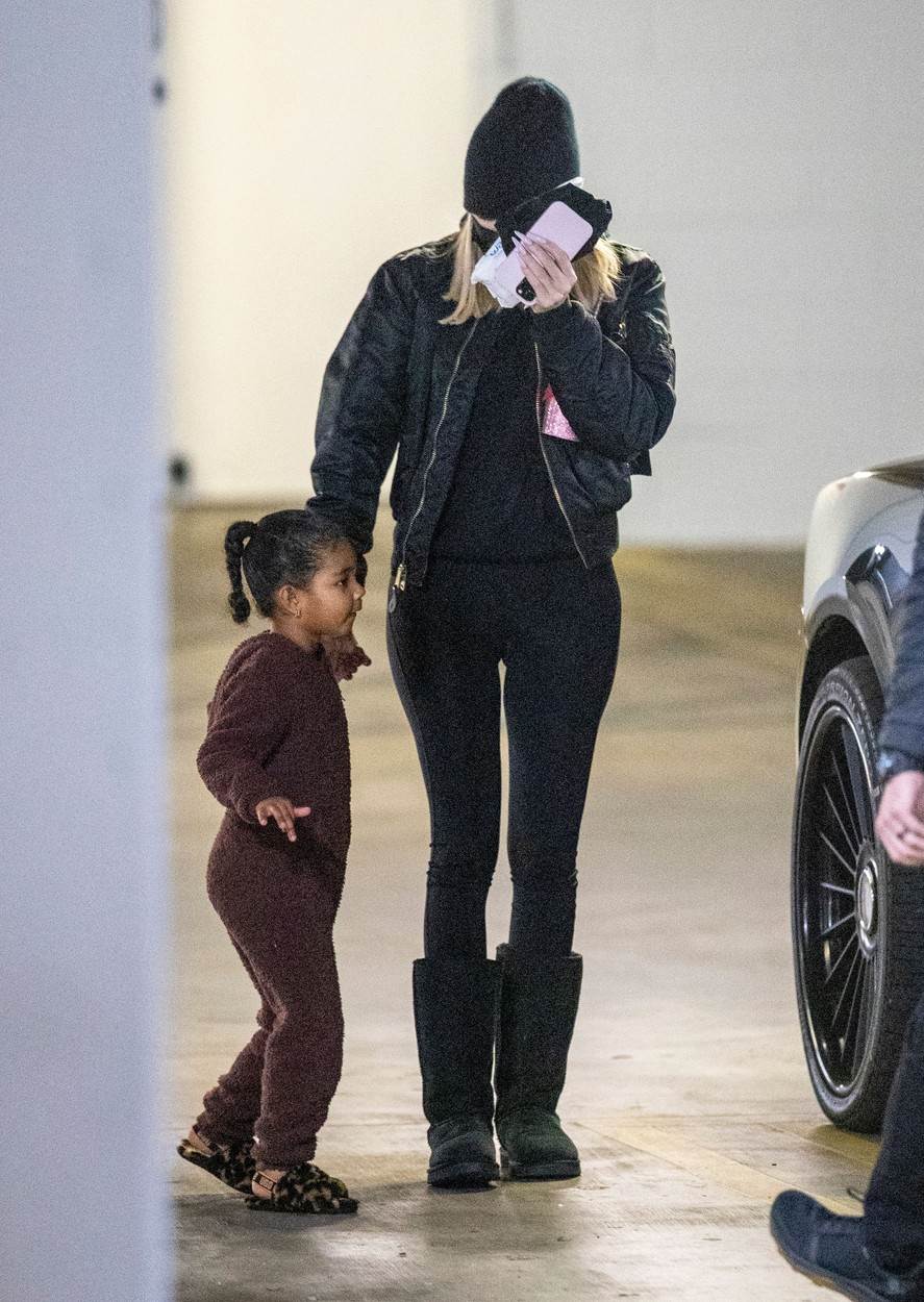 Khloe Kardashian i True Thompson prvi put viđene nakon Tristanovog skandala