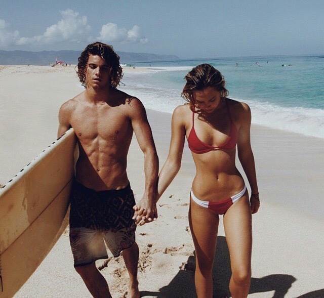 Jay Alvarrez i Alexis Ren imali su život iz snova, ali samo na Instagramu