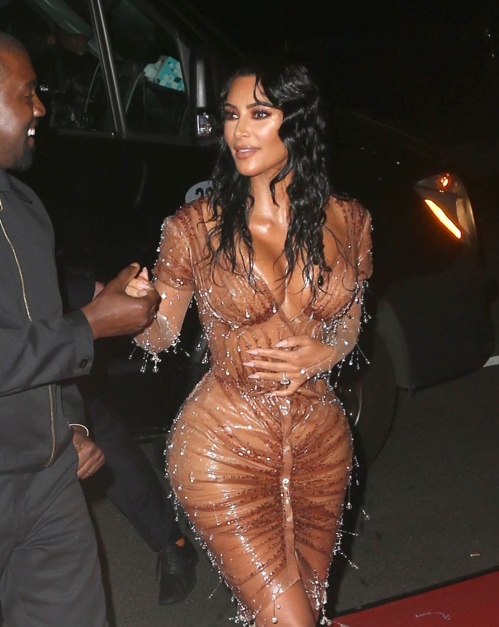 Kim Kardashian u Thierry Mugleru