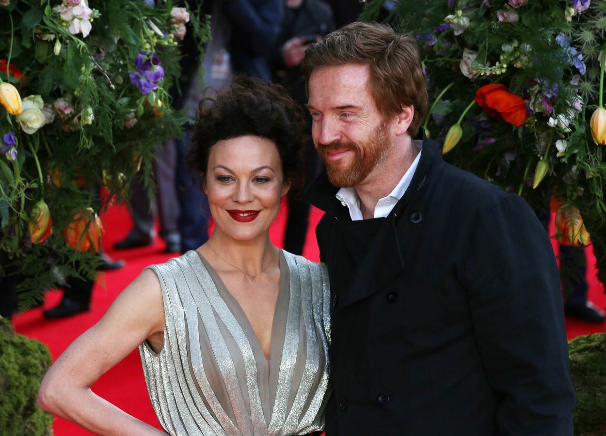 Damian Lewis i Helen McCrory su se zaljubili 2003. kada su glumili zajedno u predstavi.