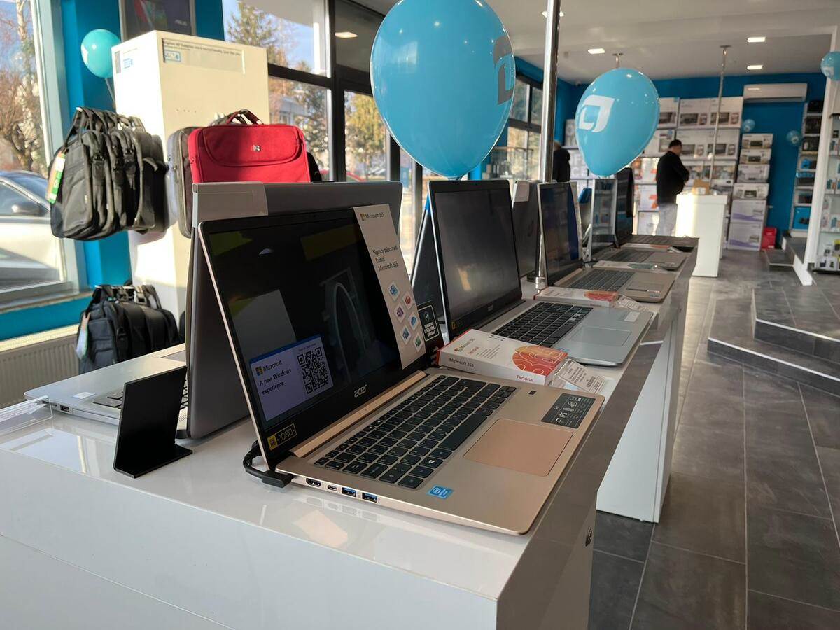 laptopi-links.jpg