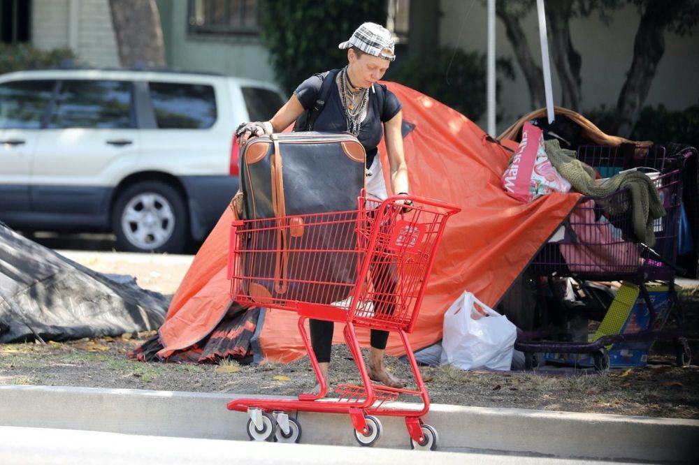 Loni Willison nekad je bila slavna manekenka, a danas živi na ulici