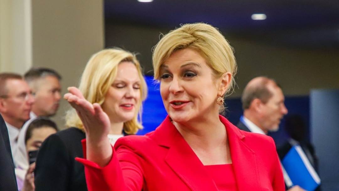 Kolinda Grabar Kitarović zapjevala s klapom Samoana