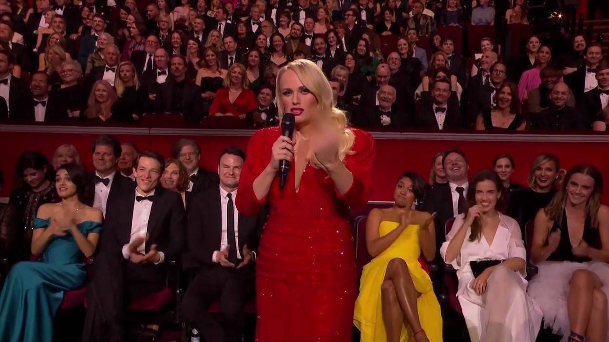 Rebel Wilson prozvala je Willa Smitha tijekom govora na BAFTAma