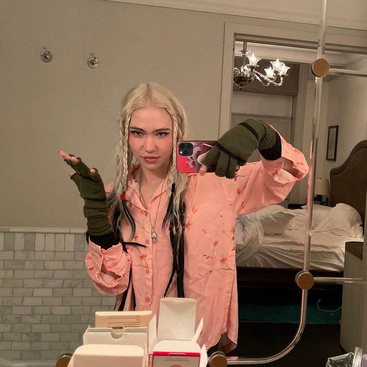 Grimes je s Elonom Muskom dobila dvoje djece