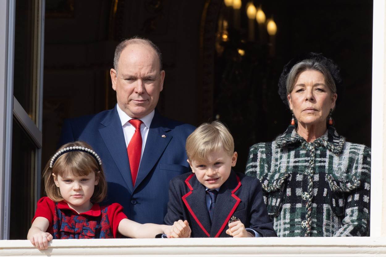 Princeza Caroline brinula je o blizancima dok je Charlene bila na liječenju