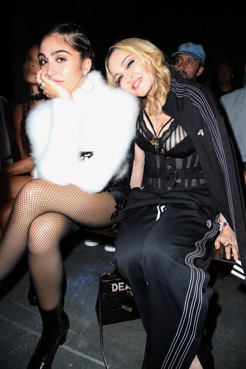 Madonna i Lourdes Leon